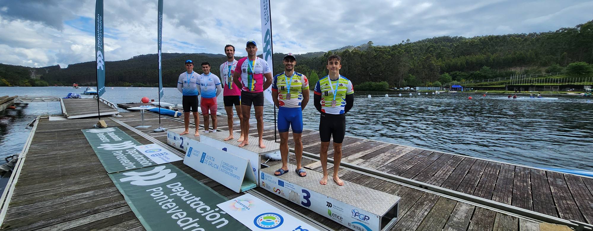 EL RÍA DE ALDÁN Y EL E.P. CIUDAD DE PONTEVEDRA DOMINA EN CATEGORÍA SENIOR EN PONTILLÓN DO CASTRO
